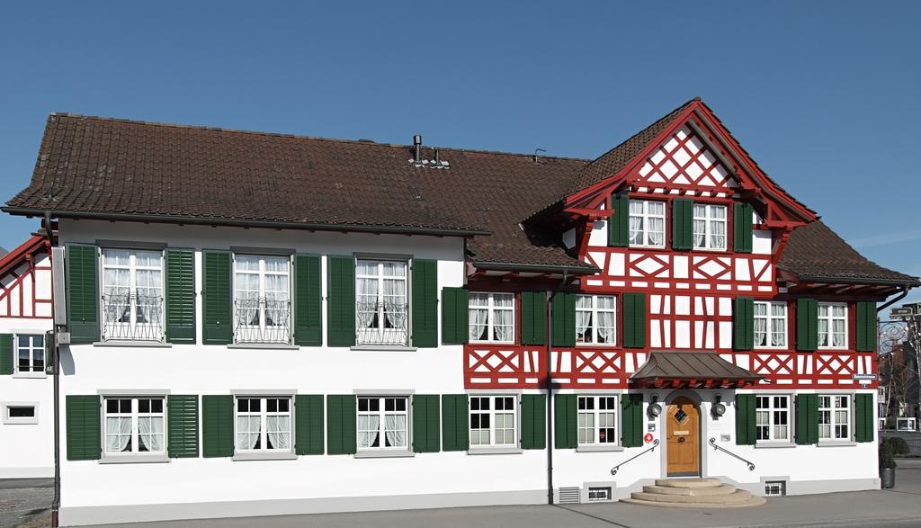 Gasthof Eisenbahn Вайнфельден Экстерьер фото